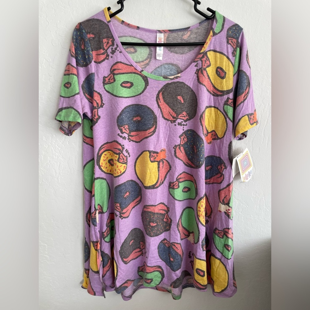 Cozy comfy women’s shirt NWT Size S